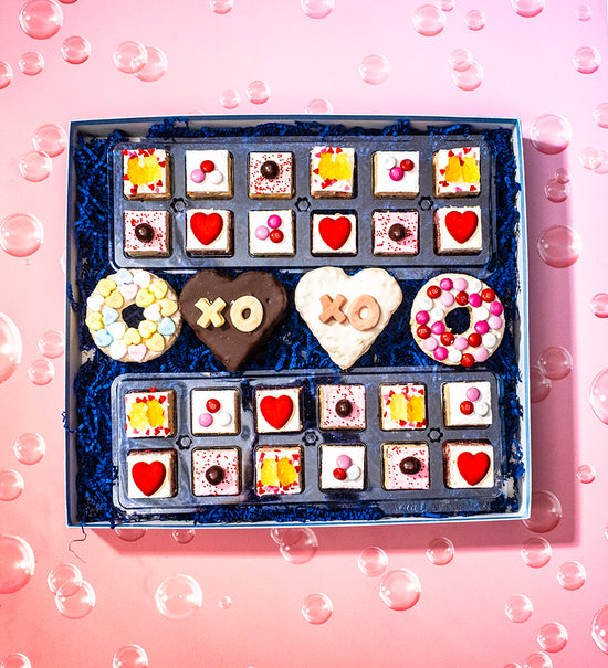 DELUXE VALENTINE'S ASSORTMENT